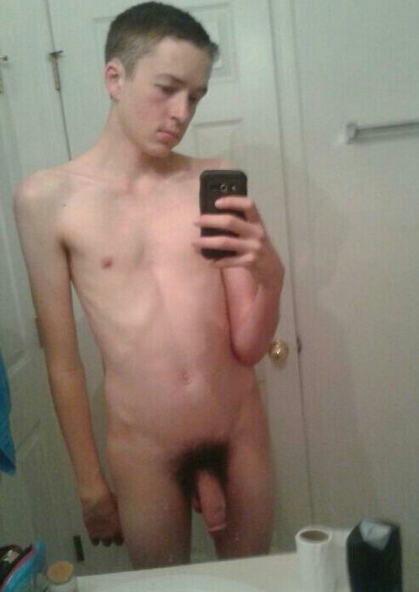 nudeteenpty's tweet photo. Me dijo que tenia 18, pero no le creo... que dicen ustedes?? #GayTeen #GayBoy #Twink #ChicoGay #GayTrade https://t.co/3vhb595rMg