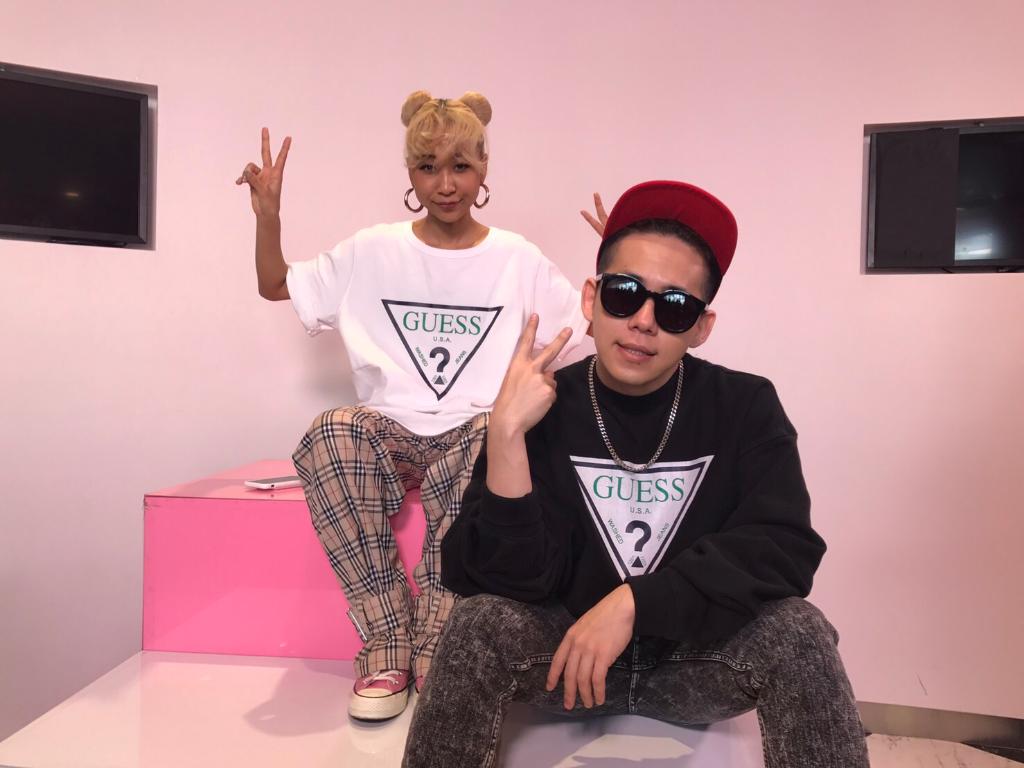 LINELIVE_JP's tweet photo. 💝プレゼント💝
「#さしめし 」に出演した清水翔太さん×青山テルマさんのサイン入りチェキを1名様にプレゼント🎉この投稿をRT&amp;フォローで応募完了👍当選者にDMします💌締切2/24

再視聴⏩https://t.co/VAj7ZF1Nct
#LINELIVE @sshota0227 https://t.co/msOdxPZJYJ