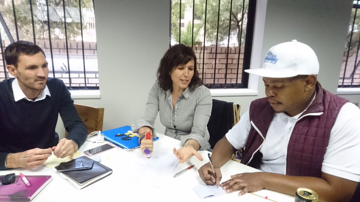 jayshnaidoo's tweet image. When #entrepreneurs and large #corporates come together magical things happen 😊🎉 #Sbincubator #Entrepreneurialspirit