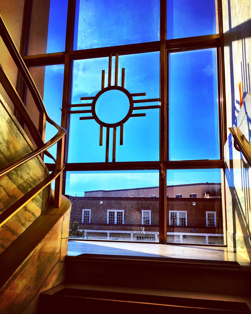 MsCivilDefense's tweet image. Hello Gorgeous! #NewMexico #SantaFe #architecture #details #historic #historicpreservation