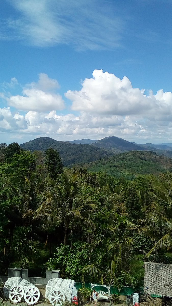 EhBroad's tweet image. There's 194 countries in the world. Thats 194 chapters of life, all filled with new experiences &amp;amp; life lessons. #Travel #Experience #Ehbroad