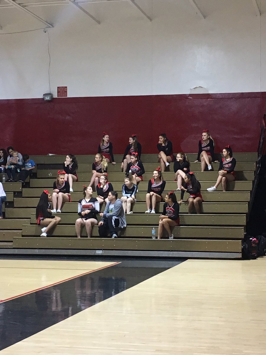 ccbestbuddies's tweet photo. buddies cheering on the team tonight!!! ❤🏀 https://t.co/nHshcfUrBr