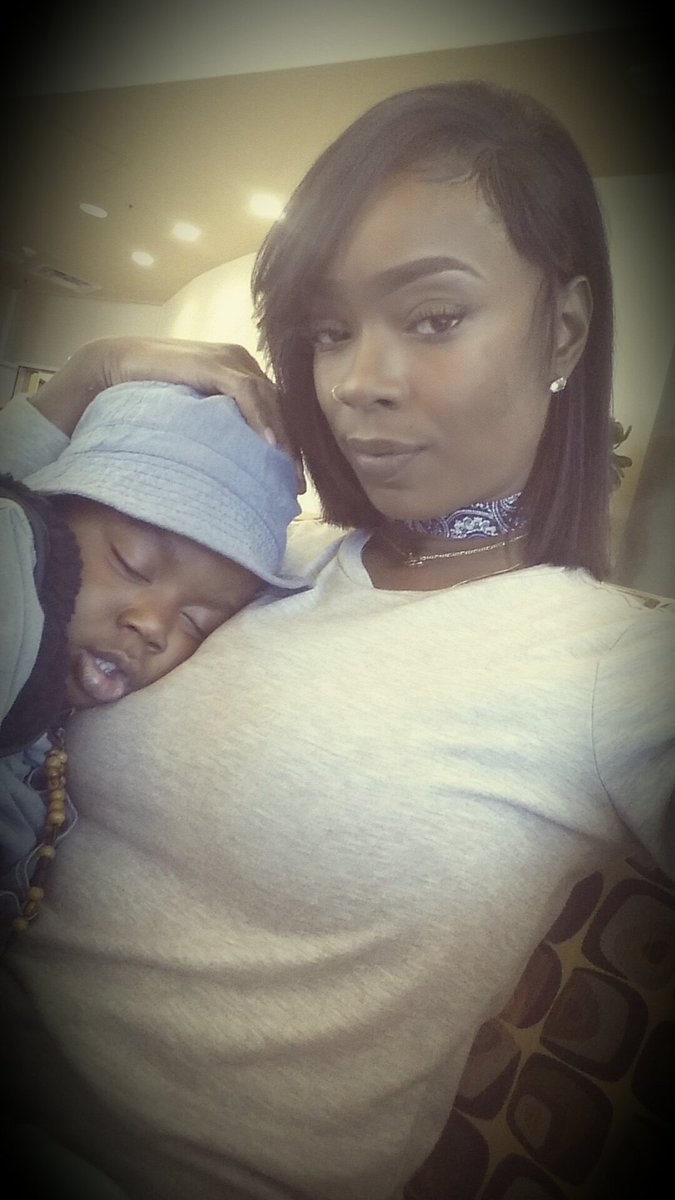 JaiTheQueen's tweet photo. My sleeping baby https://t.co/jtIwKHJdVA