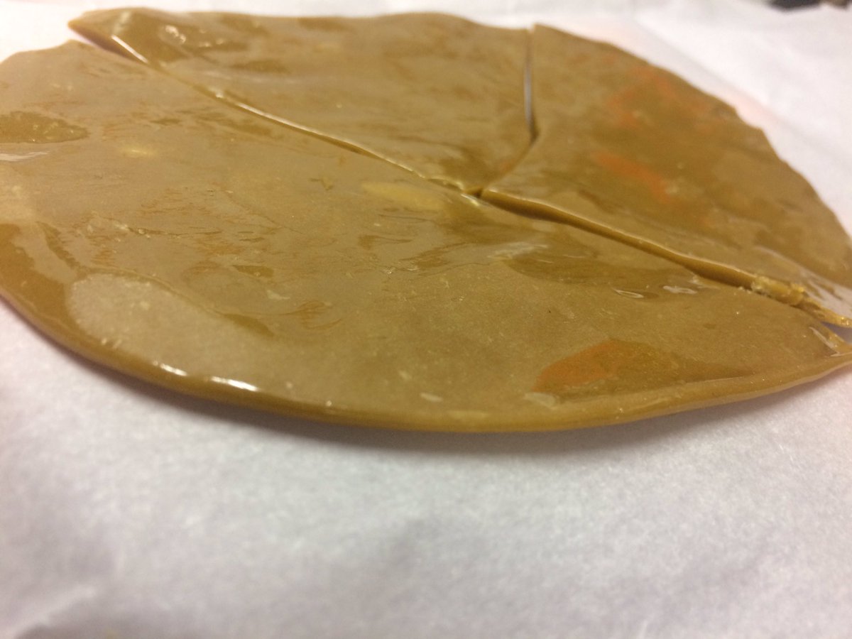 Potshot206's tweet photo. Super Lemon Haze rosin butter. Extra #terpy and very tasty. #highterps #cannabis #ganja #i502 #rosin #solventless #extract #glossy https://t.co/zxZsYYxHhI