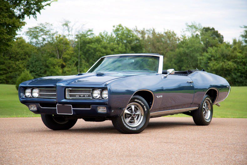 ClassicGmMuscle's tweet photo. 1969 #Pontiac GTO Converttible @ClassicGmMuscle Please RT https://t.co/Sm56S4sEvY