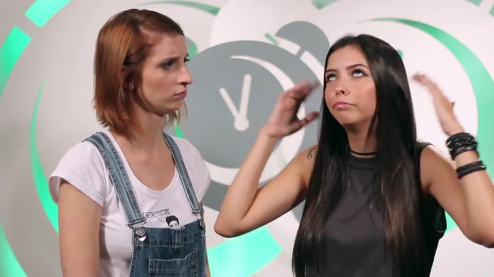 JMiorando's tweet photo. Quando sua amiga começa a beber 😂 https://t.co/rsY7ZYoR5Q