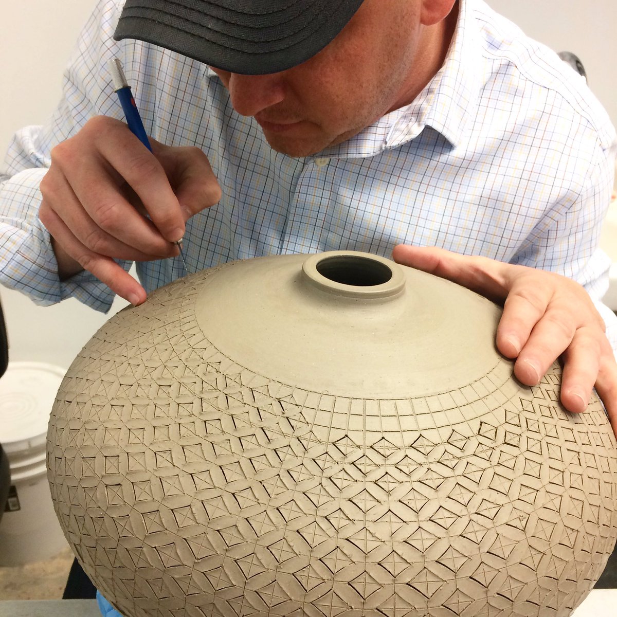 CraftHouston's tweet photo. Don't forget to stop by the studios on your next visit to @CraftHouston! https://t.co/Dazz7ireTW #CraftResidents #artistresidency #houston https://t.co/51pqAhmgpx