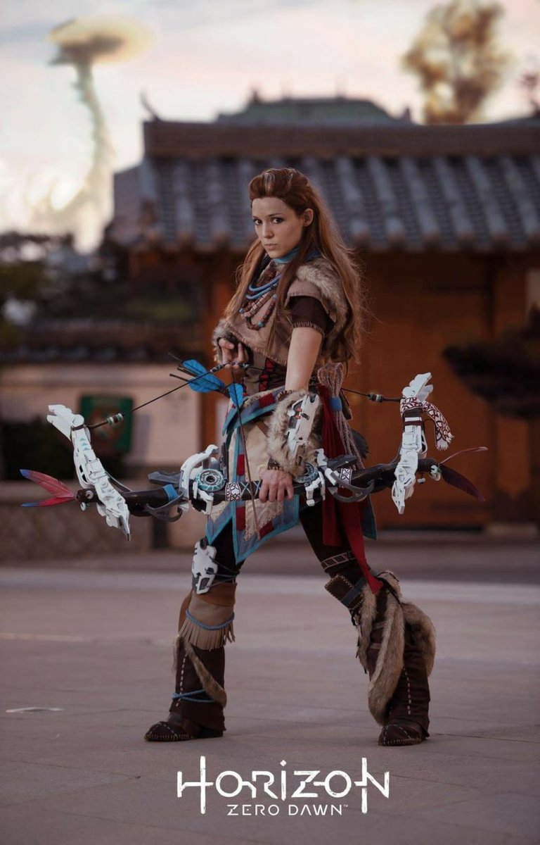 Stunning Cosplay of Aloy From HORIZON ZERO DAWN Created by