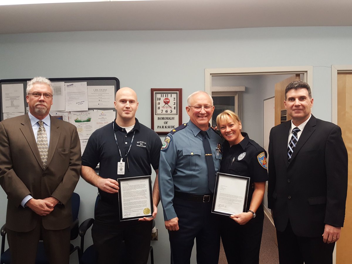 911Delco's tweet photo. Proud of Parkside Police Officer &amp; @911Delco Comms Specialist Steven Jackson who was recognized 4 bravery by Chief Egan 4 his actions on I95 https://t.co/m4A7NDYmbU