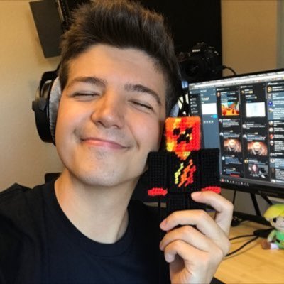 AlexContrerez's tweet image. #NewProfilePic