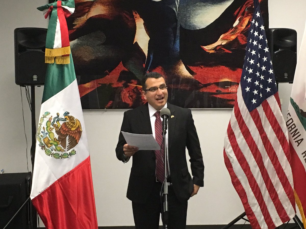 DavidTaubMedia's tweet image. Mexican consular welcoming guests to honor @Fresno_State president Joe Castro