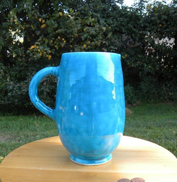 fieldsofvintage's tweet photo. #Sherekat #Turquoise #Blue #pitcher #summertable Beverage Pitcher #ceramicpitcher https://t.co/eJynazDA0U #etsy https://t.co/izroRQdTQF