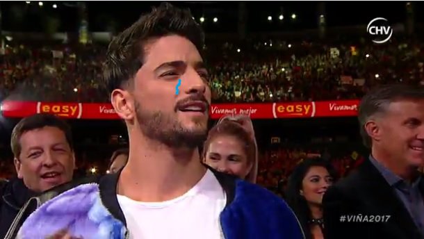 Hicieron polvo a Maluma con memes durante el show de Isabel Pantoja - Imagen 3