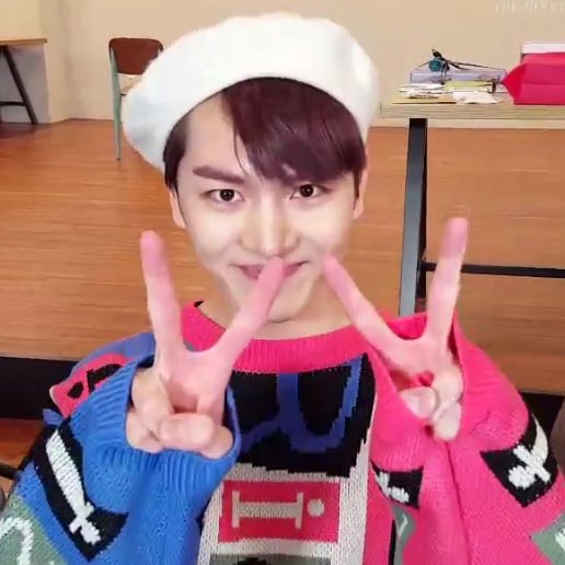 smileykidols's tweet photo. kino ♡ pentagon https://t.co/9onIOnl6P9