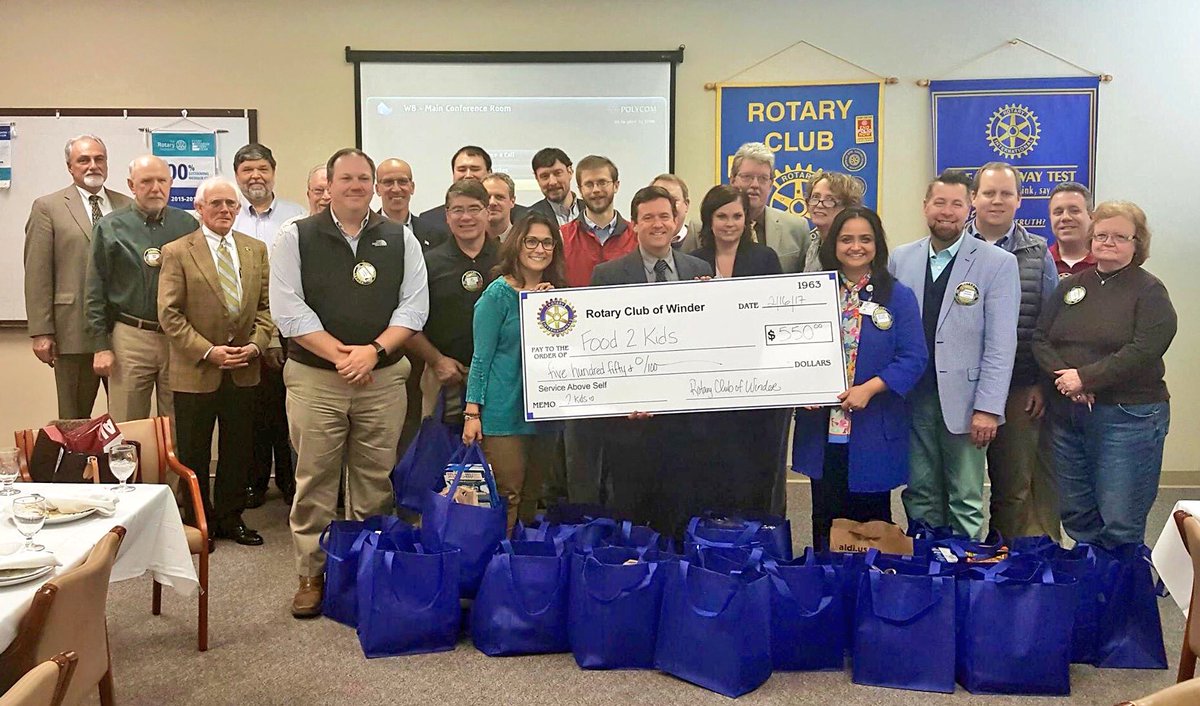 WinderRotary's tweet photo. Thank u Rotarians for personally donating dozens of bags filled w/food &amp; sponsoring 2 more #Food2Kids #RotaryHasHeart #100ActsofGood https://t.co/fp3koXHLSd