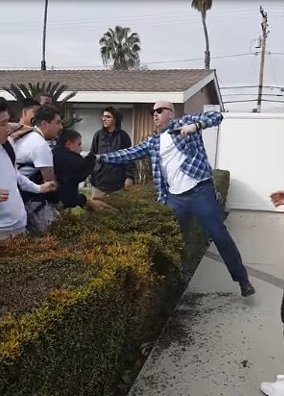 ReporterArce's tweet photo. Offduty @LAPDHQ officer loses temper w group of 17 teens, pulls badge & gun on 13yo Christian Dorscht who says LAPD cop "abusive" @AnaheimPD https://t.co/nfsAln7DYn