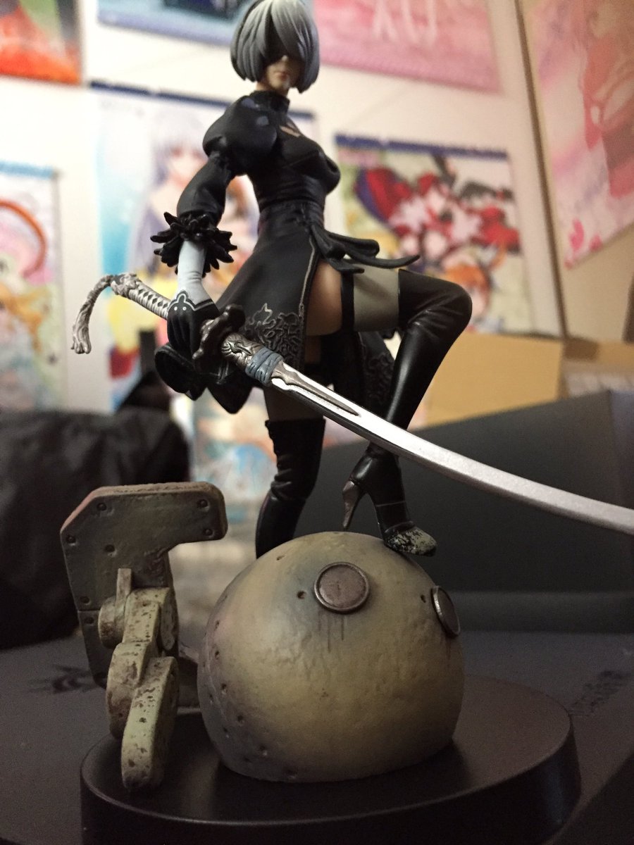 未開封美品】ニーアオートマタ ブラックボックス限定版フィギュア 2B