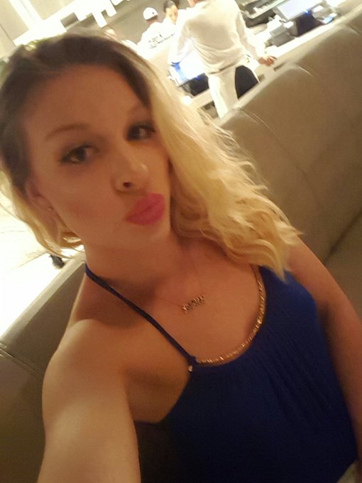 Dinner in Vegas love it. https://t.co/Z5Dyx1cPBT<a href="/tag/sexy"class="tags"><span>#sexy</span></a><a href="/tag/naughty"class="tags"><span>#naughty</span></a><a href="/tag/bigbooty"class="tags"><span>#bigbooty</span></a><a href="/tag/halfnude"class="tags"><span>#halfnude</span></a><a href="/tag/fuckmetim"class="tags"><span>#fuckmetim</span></a>