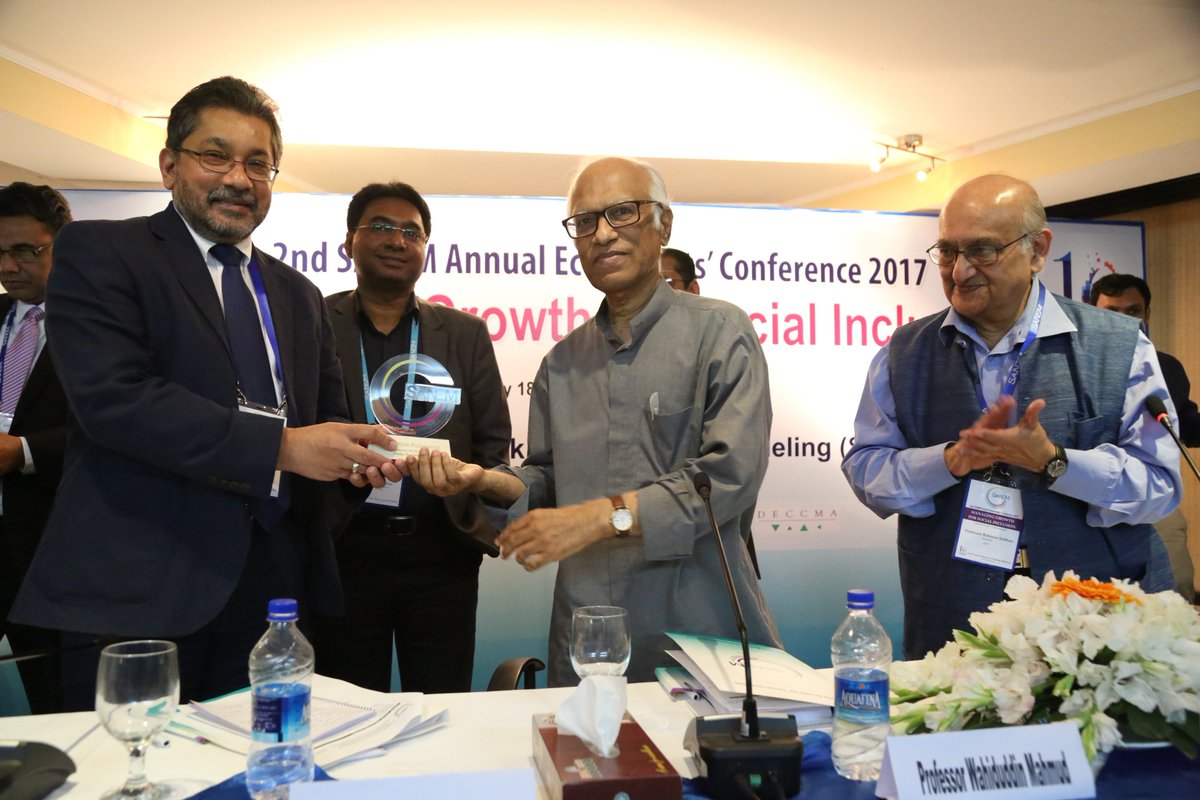 TalkEcon_IPS's tweet photo. IPS Executive Director Dr. Kelegama participated at @sanemnet 2nd Annual Economists’ Conference in B'desh recently https://t.co/ehPfnuI7ZD https://t.co/bwij2rzhZt