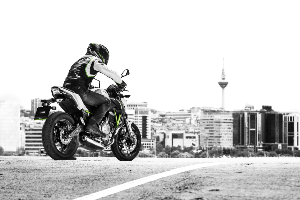 Kawasaki_News's tweet photo. Sunday's are for riding... https://t.co/U78chFYqsU