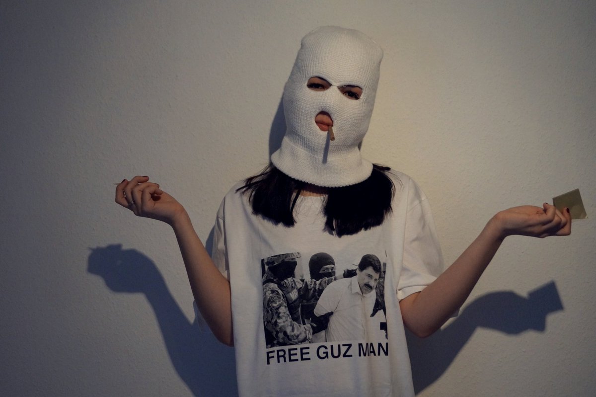 GUEZ420's tweet photo. GUUUUUZGANG #stonedwithoutreason #freesace #toomuchguz #gg #nogucci https://t.co/hjqfKYRfex
