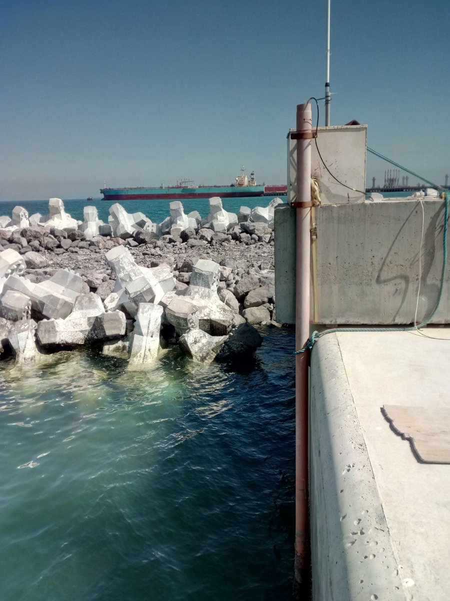 Nautilus_Oc's tweet photo. Equipo instalado y trasmitiendo
#TideMaster #RadioTrasmiter #Tide #Marea #oceanografía #puertos #hidrografía @ValeportLtd  @STFAGrup https://t.co/TS3vgysWOQ