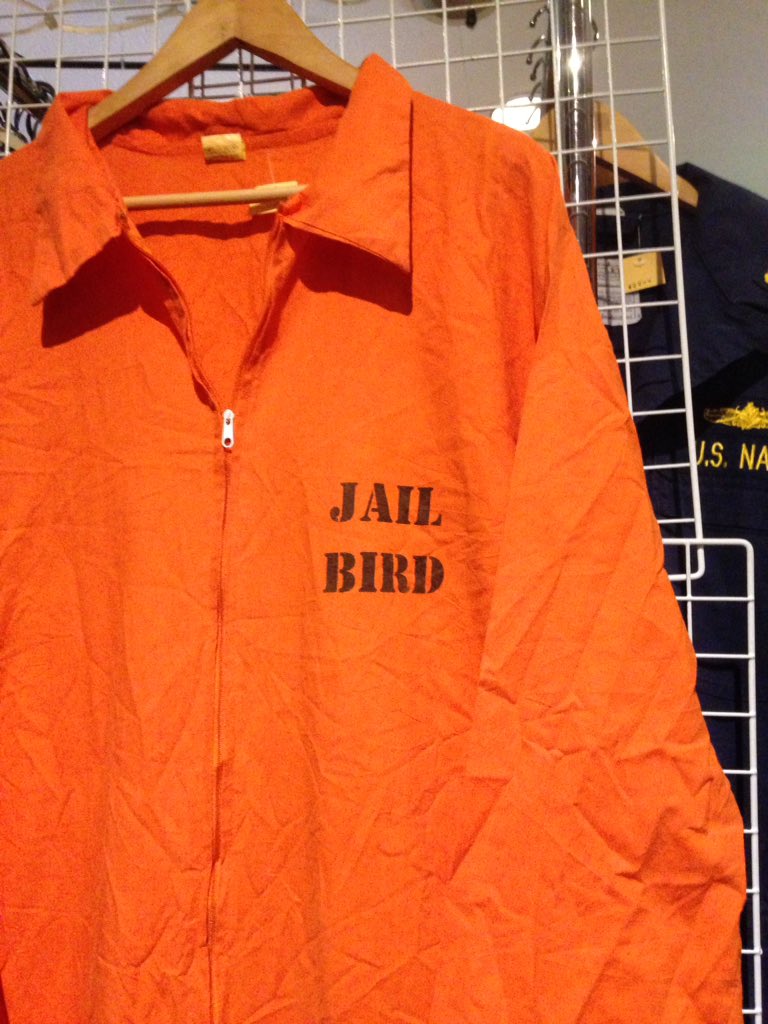 十条古着 Gbm 新入荷 海外仕入れ プリズン ツナギの紹介 男女共に着て頂けます 店長の一言 調べましたがアメリカの 囚人服の流れの物のようです しかし 珍しい チェックを 店長からでした