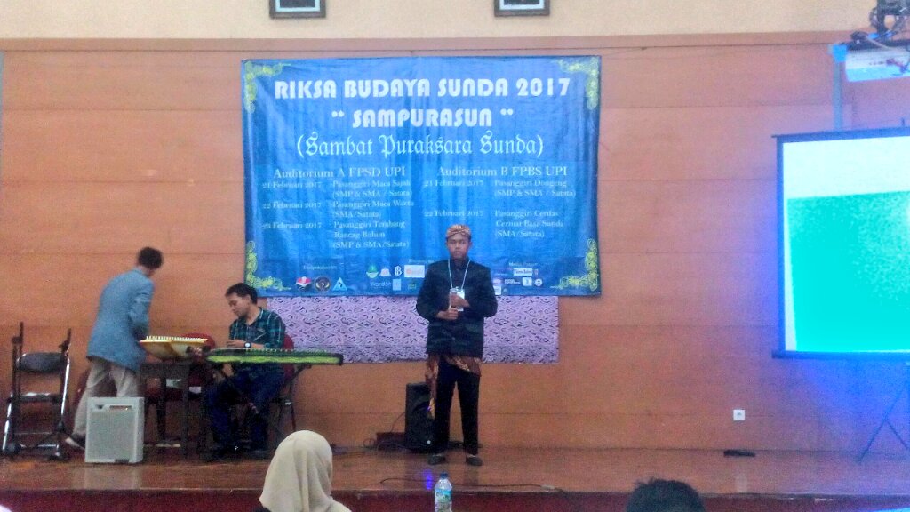 Patandang Pasanggiri Tembang Rancag Buhun SMA kategori pameget nu ka -4 no. tandang 16