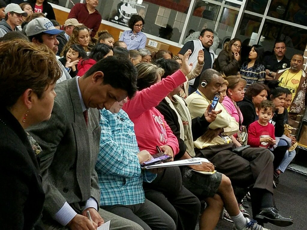 iHeartWatts's tweet photo. Together We Stand @iHeartWatts @AsmMikeGipson @ericgarcetti @JoeBuscaino @iHrtWilmington @SBCCThriveLA Watts "Know Your Rights" event. https://t.co/GF0doFelX2