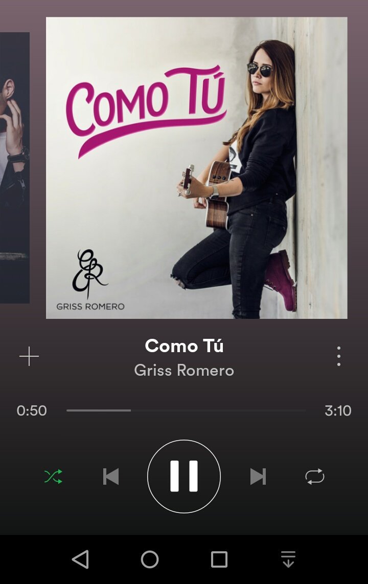 dann_duartthe's tweet photo. #GozoCadaQue escucho a @GrissRom 😍😍😍 https://t.co/dUnqPjNKV6
