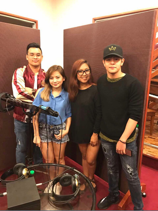 HulyanThroneJG's tweet photo. NEW SINGLE of @iamJulianT and @itsEllaCruz!! 😍💕🙈 #soon #JulianElla #ThyroYumi
ctto https://t.co/P0Xbgcl8ZN