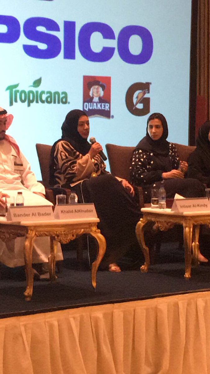 PearlInitiative's tweet photo. "as graduates, we are [@PDO_OM ] are recruiting 2 to 1 women to men" - Intisar Al-Kindy https://t.co/SX2ROIfXgX