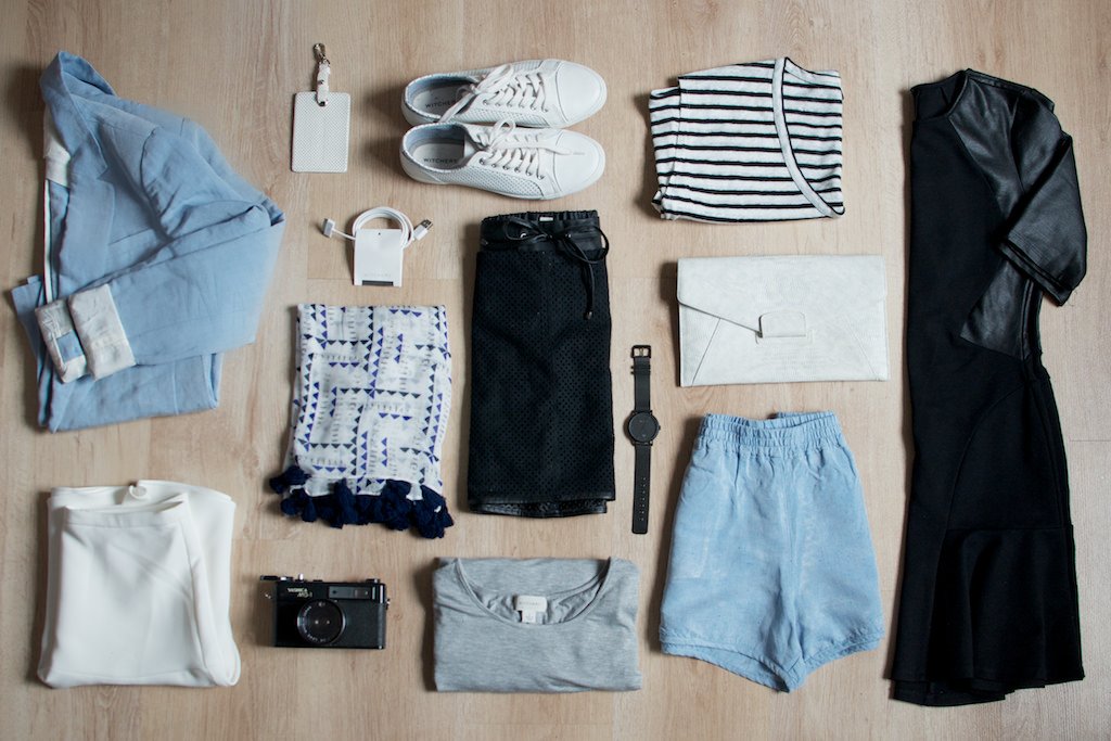 How to build a capsule wardrobe | The Good Edit buff.ly/2l3ExI6
