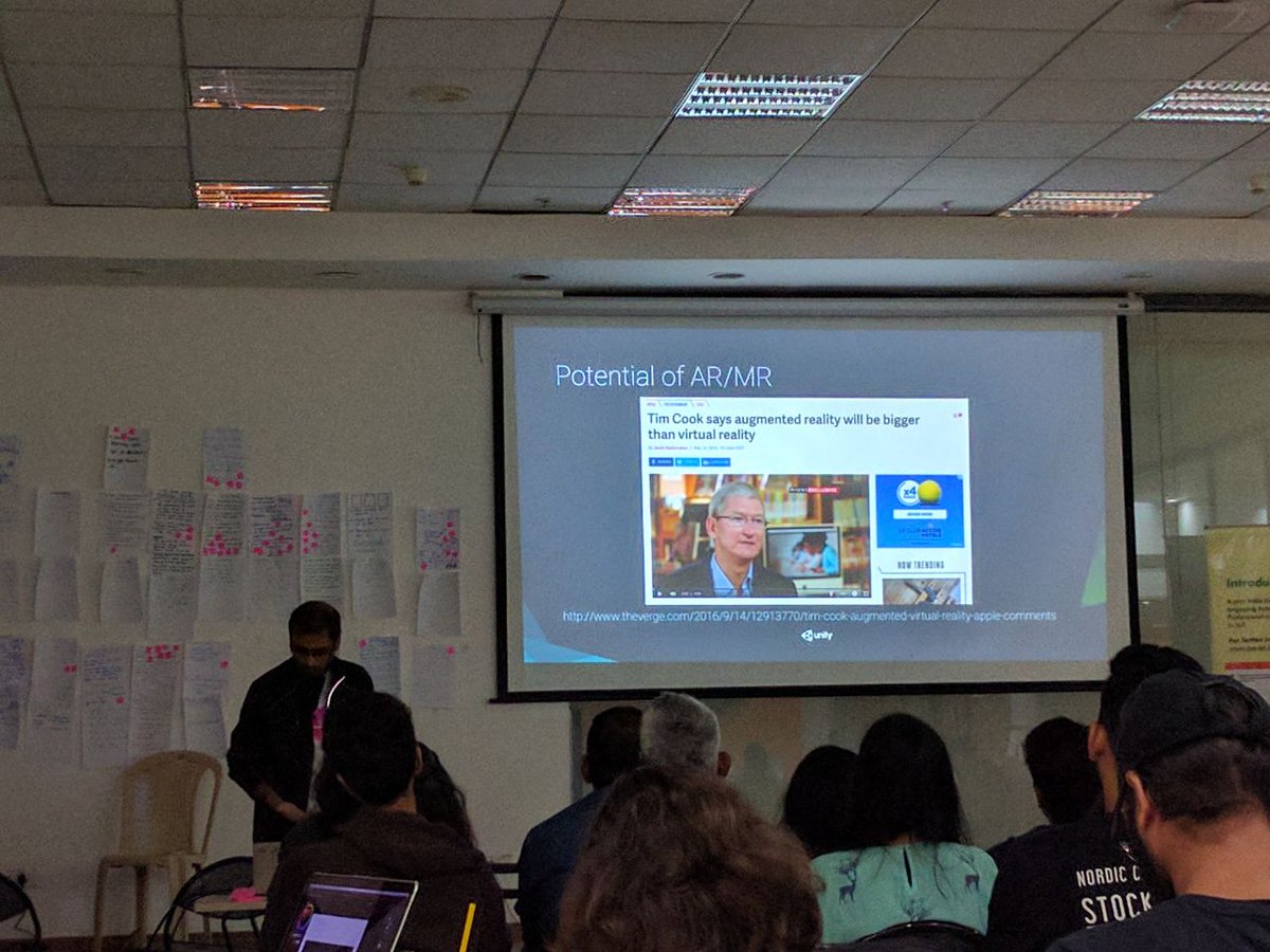 theindiagdc's tweet photo. Arvind from @unity3d talks to participants about creating #VR #content on Unity, at #VRGuildIndia with @unboxfestival & @helloQS. https://t.co/xibuWy5OYz
