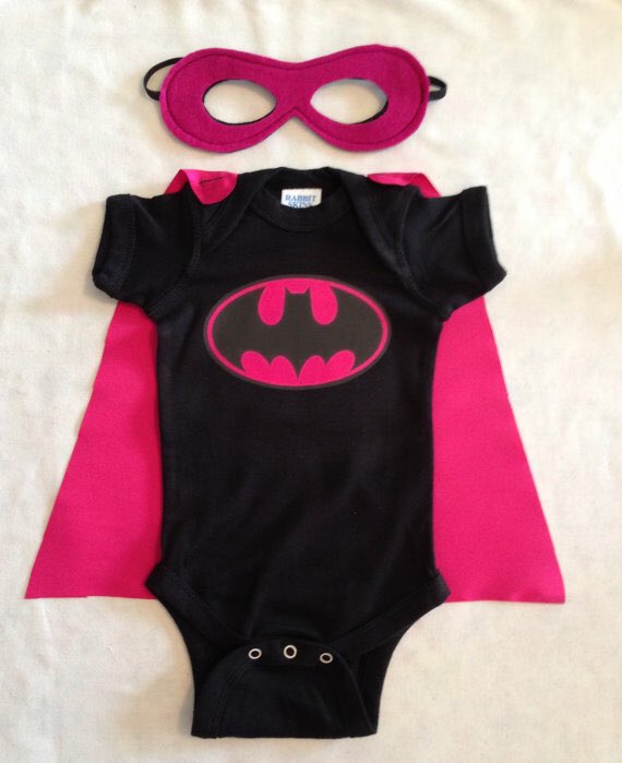 AmeliaHuntRP's tweet photo. A huge congratulations to @cockward and @SaccharineSiren on the safe arrival of #Melody or #BittyBat. Much love Meli ๐ https://t.co/asSCJyo2uk