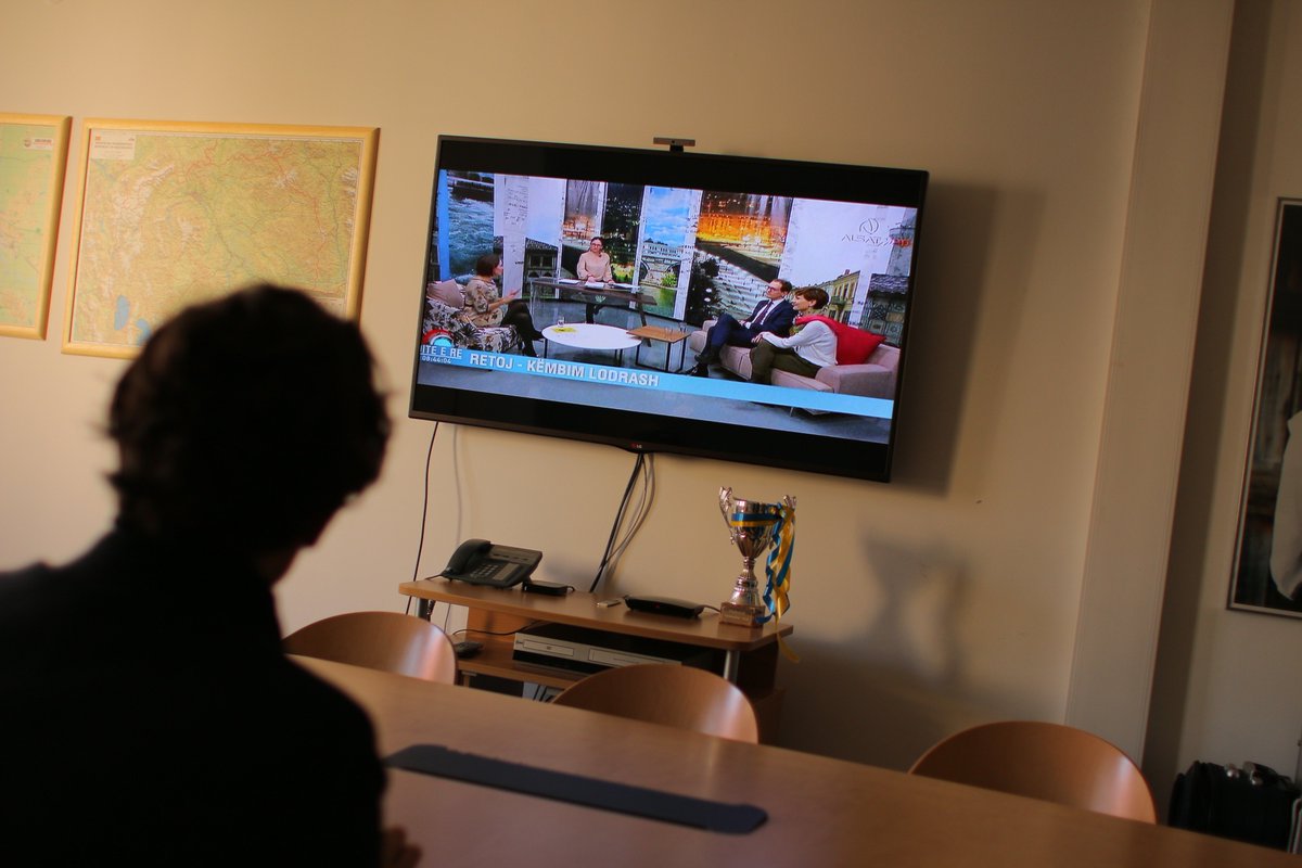 Sweden in North Macedonia tweet media