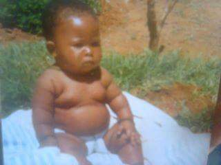 nolomoifa's tweet photo. Some similarities here...😂😂😂 #PostYourChildHoodPhoto https://t.co/1QxpddjRv1
