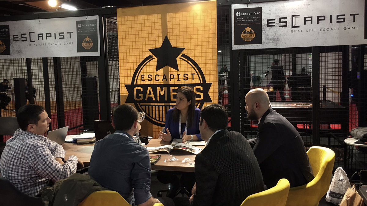 escapistgame's tweet photo. Konumuz: Yaratıcı etkinlik nasıl yapılır? Bekliyoruz👊🏻 #aceofmice #escapist #kacasimvar https://t.co/ioKOY9LCWv