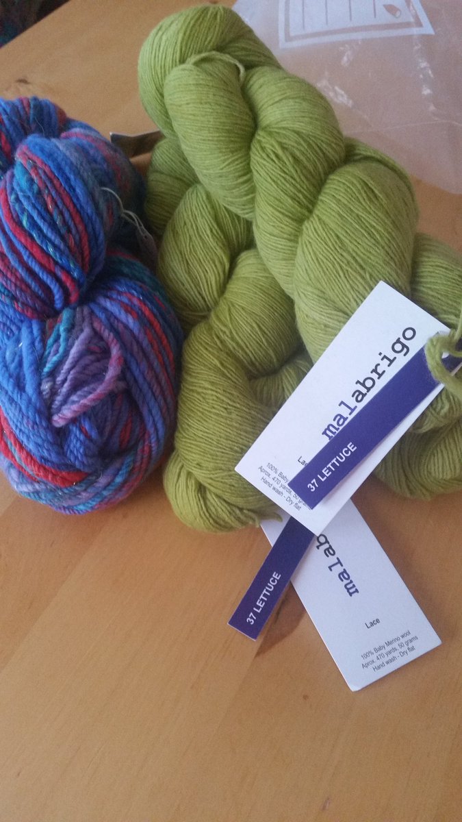 PuddleduckJam's tweet photo. Big thanks to @pwfibre for the lovely yarn post.....😍 love it all https://t.co/nkN3XCEK30