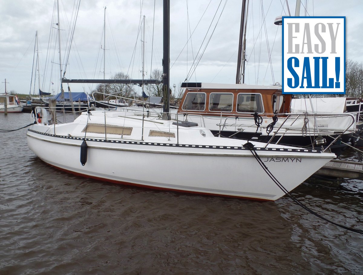 EasySailNL's tweet photo. NIEUW in de VERKOOP! Zoek jij een compleet, goed zeilend en ruim #zeiljacht? HEBBES! #EMKA #HT29 prijs € 11.900,- direct vaarklaar. https://t.co/HWwVZGMSiN