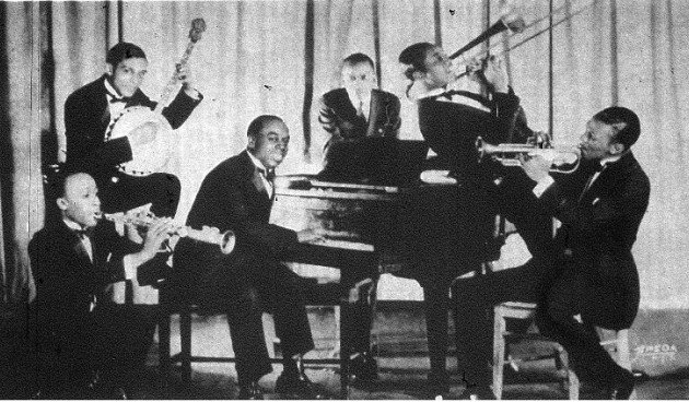 l_indro's tweet photo. #JuneClark, il trombettista che fu manager di Satchmo. #AccaddeOggi @GianniLucini https://t.co/BUqotdnEtx https://t.co/WOklw9pDkC