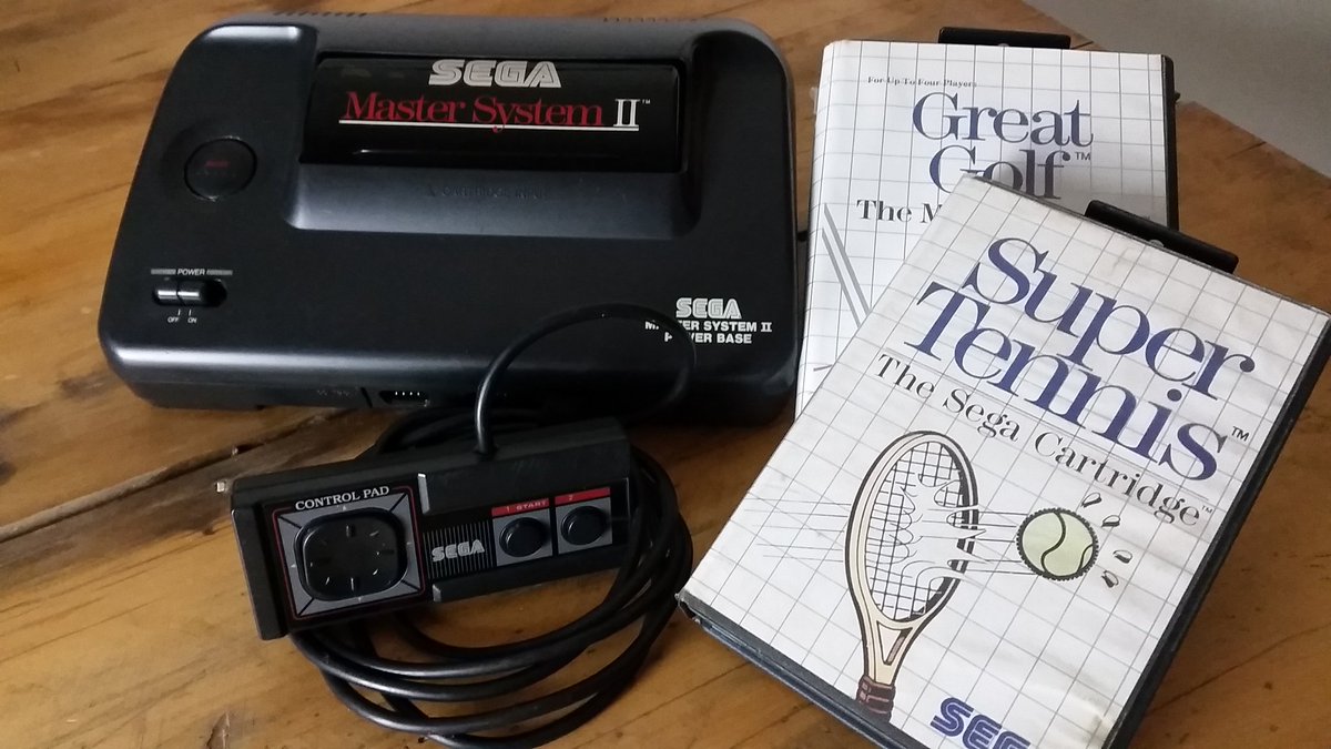 D1DLCJordo's tweet image. Another day... another bargain... #ImSoHAPPYRIGHTNOW!!! #segamastersystem2 #Sega