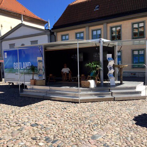 ThomasBaeckman's tweet photo. Kolla vad jag fått tag i. Nån som vill hyra under Almedalsveckan? #almedalen #almedalsveckan https://t.co/Ctb6anXvxR