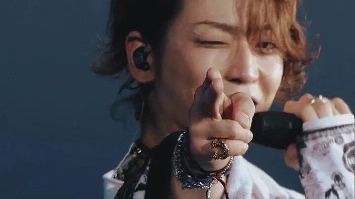 hyphen0821's tweet photo. 亀ちゃん31歳おめでとう！
今年もセックスシンボルらしく
セクシーに活躍するの期待してます
亀と山PのCD化とDVD化
お願いします(笑)
#祝亀梨和也31誕生祭 https://t.co/puhuQDINBT