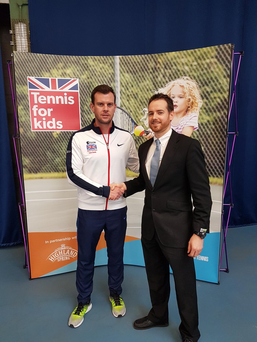 ActiveNottm's tweet photo. GB DavisCup captain Leon Smith is at #Nottinghamtenniscentre today for #Tennisforkids Here with Assistant Manager Eddie. @TennisInNotts https://t.co/UVSsj2diGq