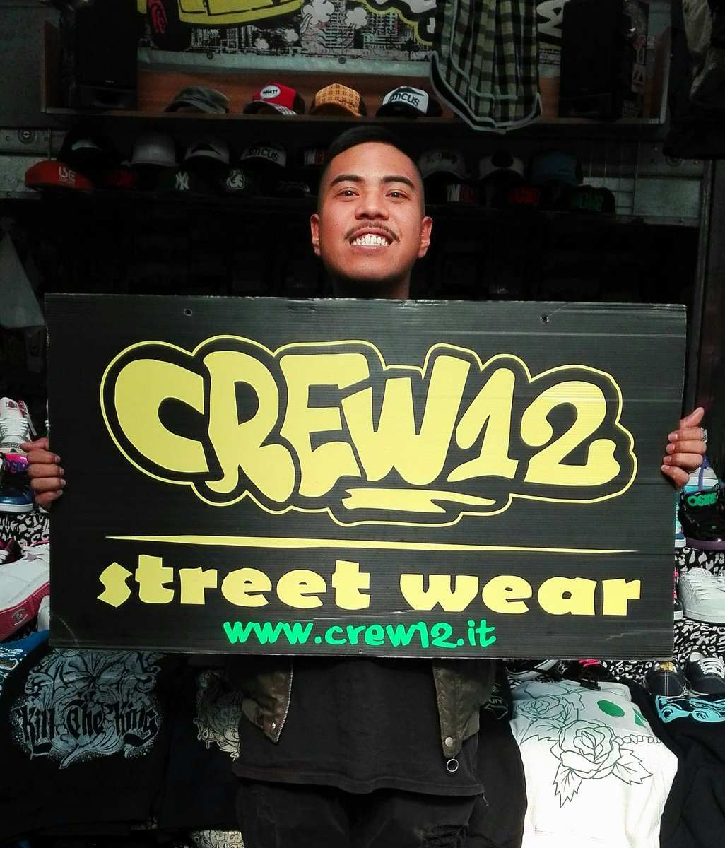 crew12_12's tweet photo. #Buongiorno da #Crew12. Scopri chi siamo su https://t.co/LQ3SNOQIfk, anche shop online! #abbigliamento #streetwear #onlineshop #roma https://t.co/s1BcIuNgsA
