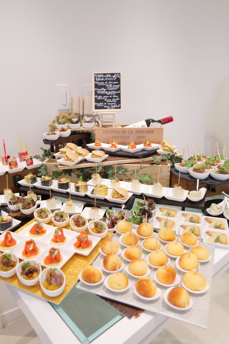 会費wedding Style Auf Twitter アミューズビュッフェ シェフ自ら 生ハム のサーブをするのでとってもインパクトのある 料理演出です O 他の方とは一味違う演出をしてみませんか 会費ウエディング 会費パーティー 結婚式 結婚式場 アフターパーティー
