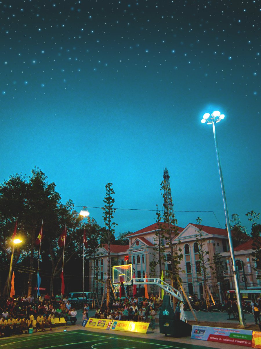 Waiting for my favorite team 😍
instagram.com/p/BQ2hZ5RDahx/