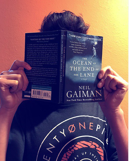 Los Angeles Review of Books tweet media