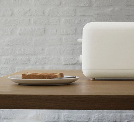 Naoto Fukasawa designed pop-up toaster for #Muji - #ToYearnFor bit.ly/2l3uFuQ